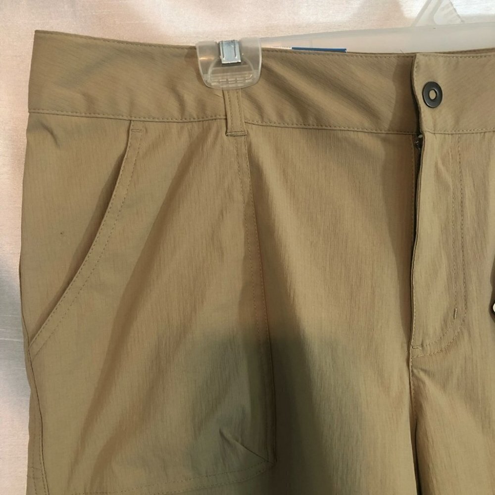 NWT Columbia Court Short  Tan Ladies 16 - Picture 4 of 15
